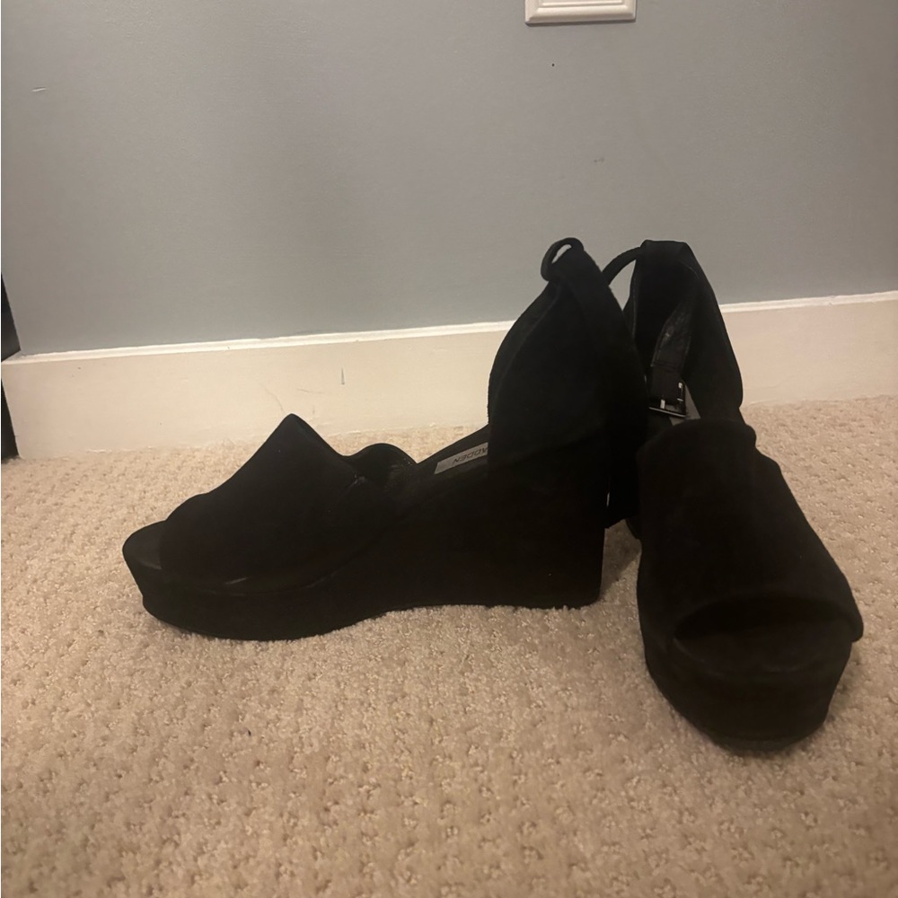 Steve Madden Black Suede Platform Wedge Sandals